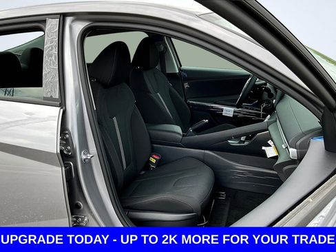 New 2026 Hyundai Elantra SE image 13