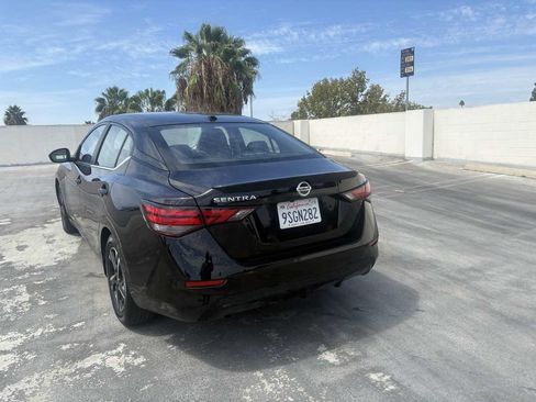 Used 2025 Nissan Sentra SV FWD image 10