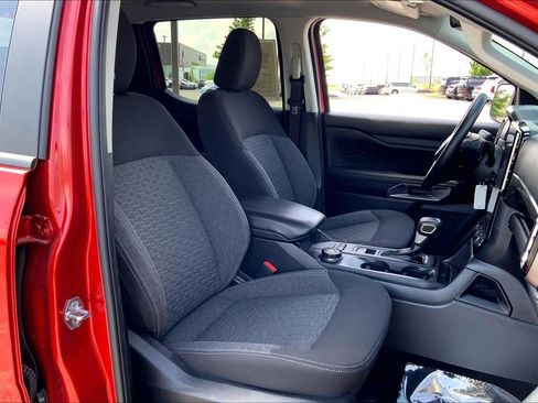 Used 2024 Ford Ranger XLT w/ Technology Package AWD/4WD image 7
