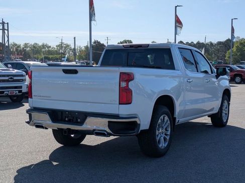 New 2026 Chevrolet Silverado 1500 LTZ w/ LTZ Premium Package image 3
