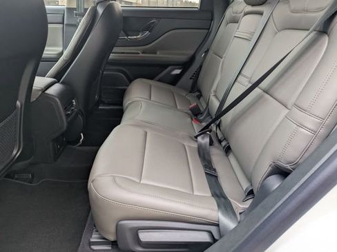 New 2026 Lincoln Corsair Grand Touring image 17