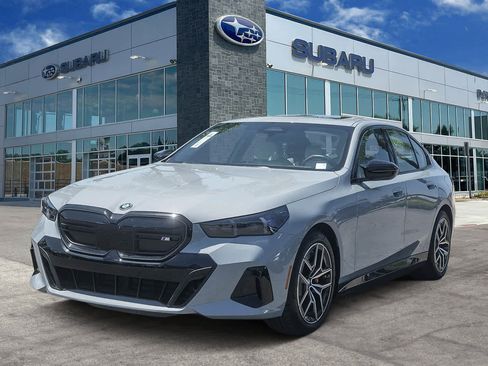 Used 2024 BMW i5 M60 w/ Premium Package AWD/4WD image 3