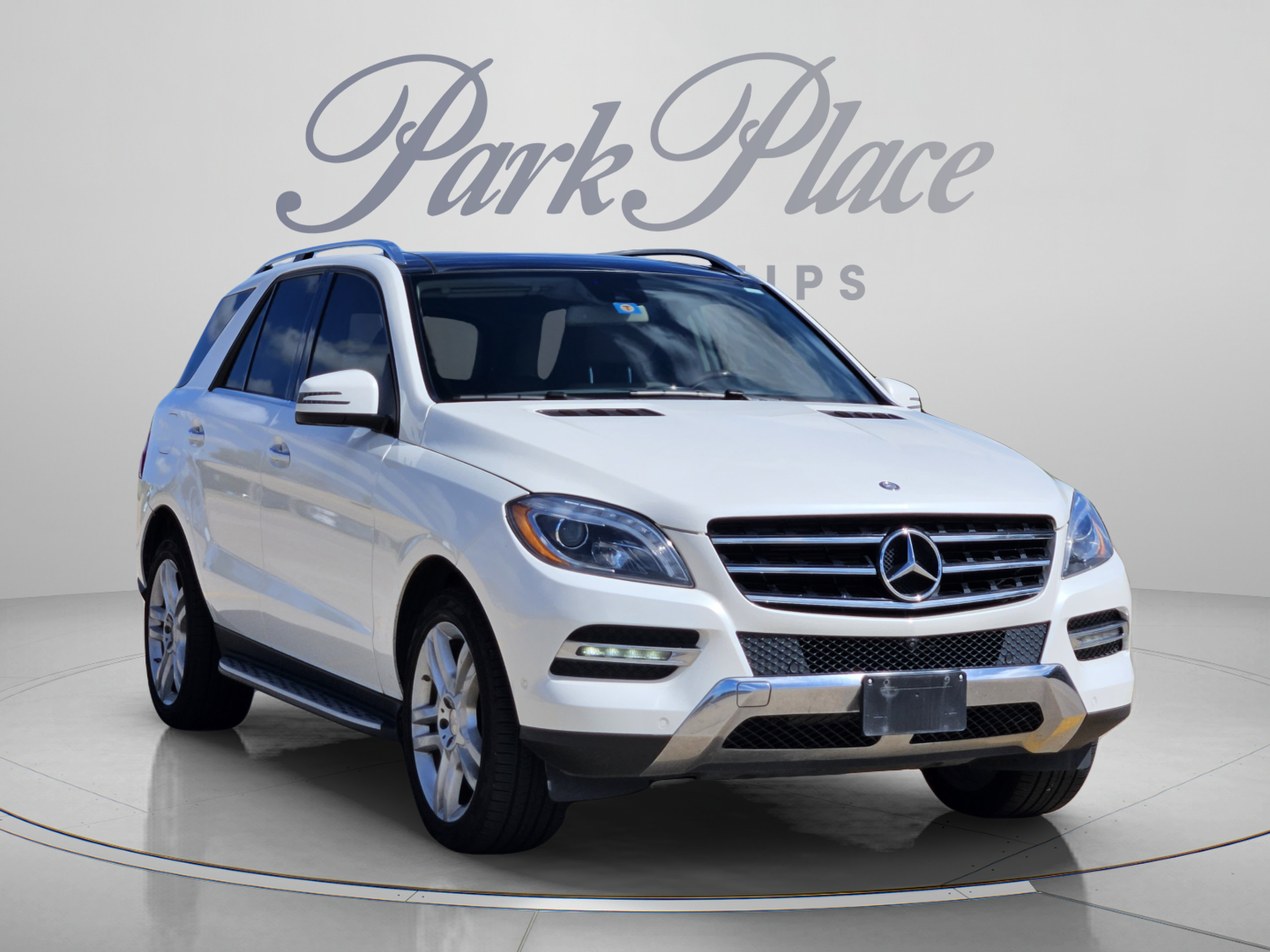 Used 2015 Mercedes-Benz ML 350 4MATIC image 4