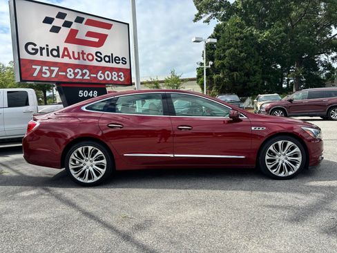 Used 2017 Buick LaCrosse Essence FWD image 2