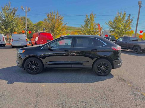 Used 2019 Ford Edge SEL image 4