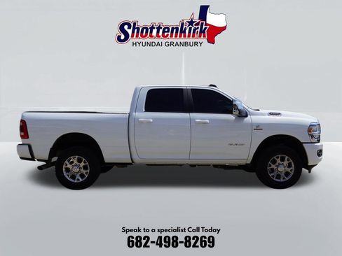 Used 2024 RAM 2500 Laramie AWD/4WD image 5