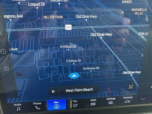 New 2025 Ford F150 Lariat w/ Equipment Group 502A High image 9