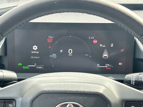 Used 2026 Toyota RAV4 XLE Premium AWD/4WD image 18