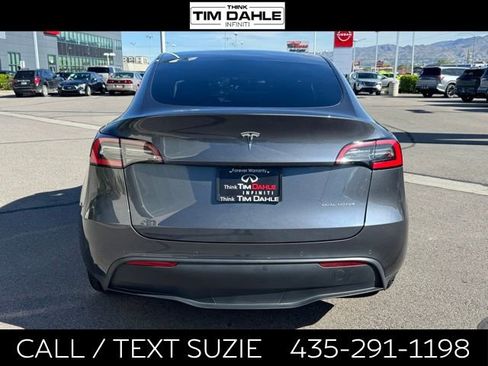 Used 2021 Tesla Model Y Long Range AWD/4WD image 7