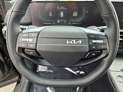 New 2026 Kia Sportage X-Line AWD/4WD image 16