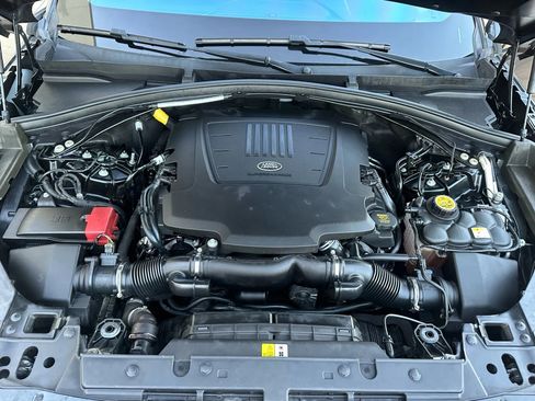 Used 2020 Land Rover Range Rover Velar R-Dynamic S image 35