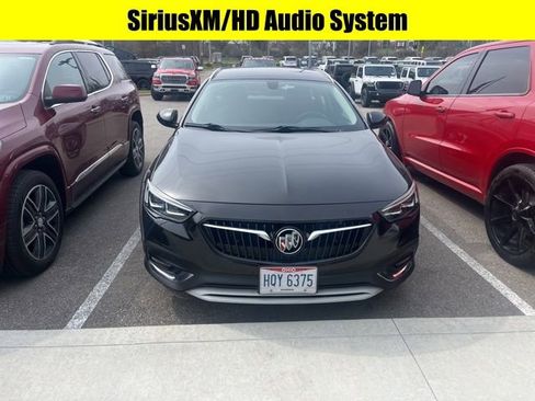 Used 2018 Buick Regal Preferred w/ Sights and Sounds Package image 12