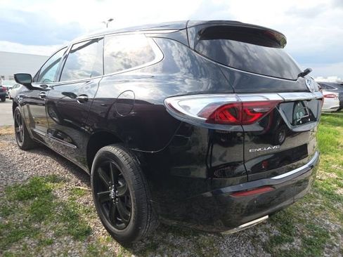 Used 2024 Buick Enclave Essence w/ Sport Touring Edition image 2