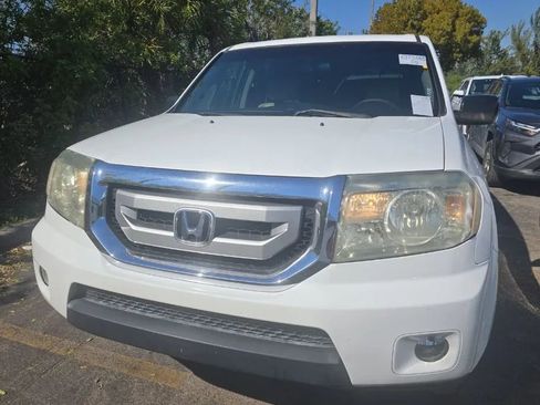Used 2011 Honda Pilot LX image 12