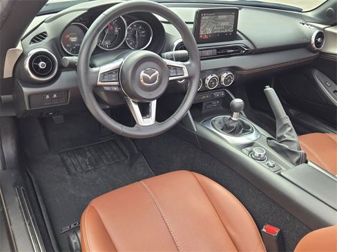 Used 2023 MAZDA MX-5 Miata Grand Touring image 15