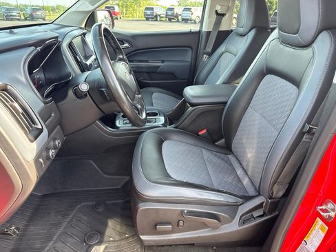 Used 2016 Chevrolet Colorado Z71 AWD/4WD image 5