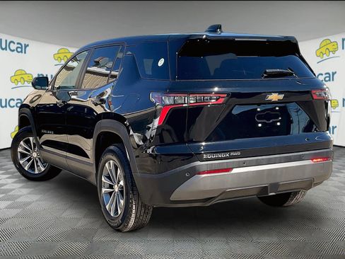 Used 2025 Chevrolet Equinox LT image 4