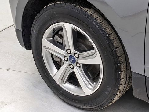 Certified 2022 Ford Edge SEL w/ Convenience Package image 5