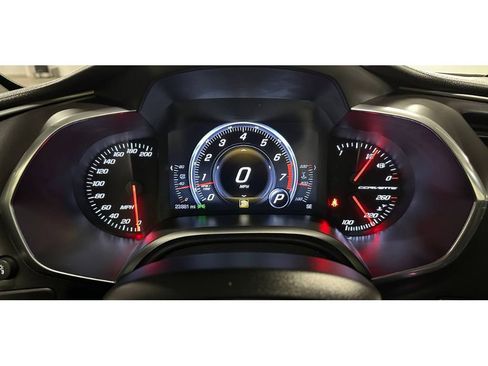 Used 2019 Chevrolet Corvette Stingray Coupe w/ 1LT RWD image 26