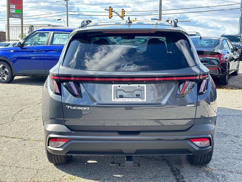 New 2026 Hyundai Tucson XRT image 3