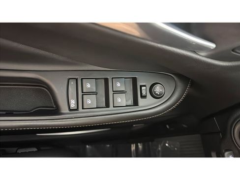 Used 2016 Buick Envision Premium w/ Driver Confidence Package AWD/4WD image 25
