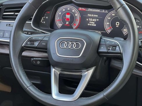 Used 2019 Audi Q8 Premium w/ Convenience Package AWD/4WD image 20
