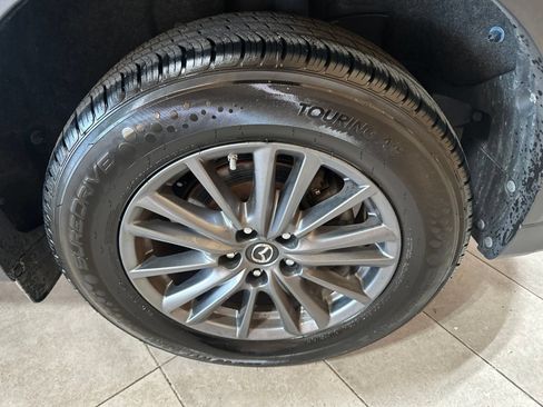 Used 2019 MAZDA CX-5 Touring FWD image 9