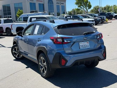 Used 2024 Subaru Crosstrek 2.0i Premium AWD/4WD image 9