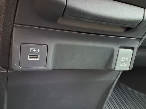 Used 2023 Honda Odyssey Sport image 11