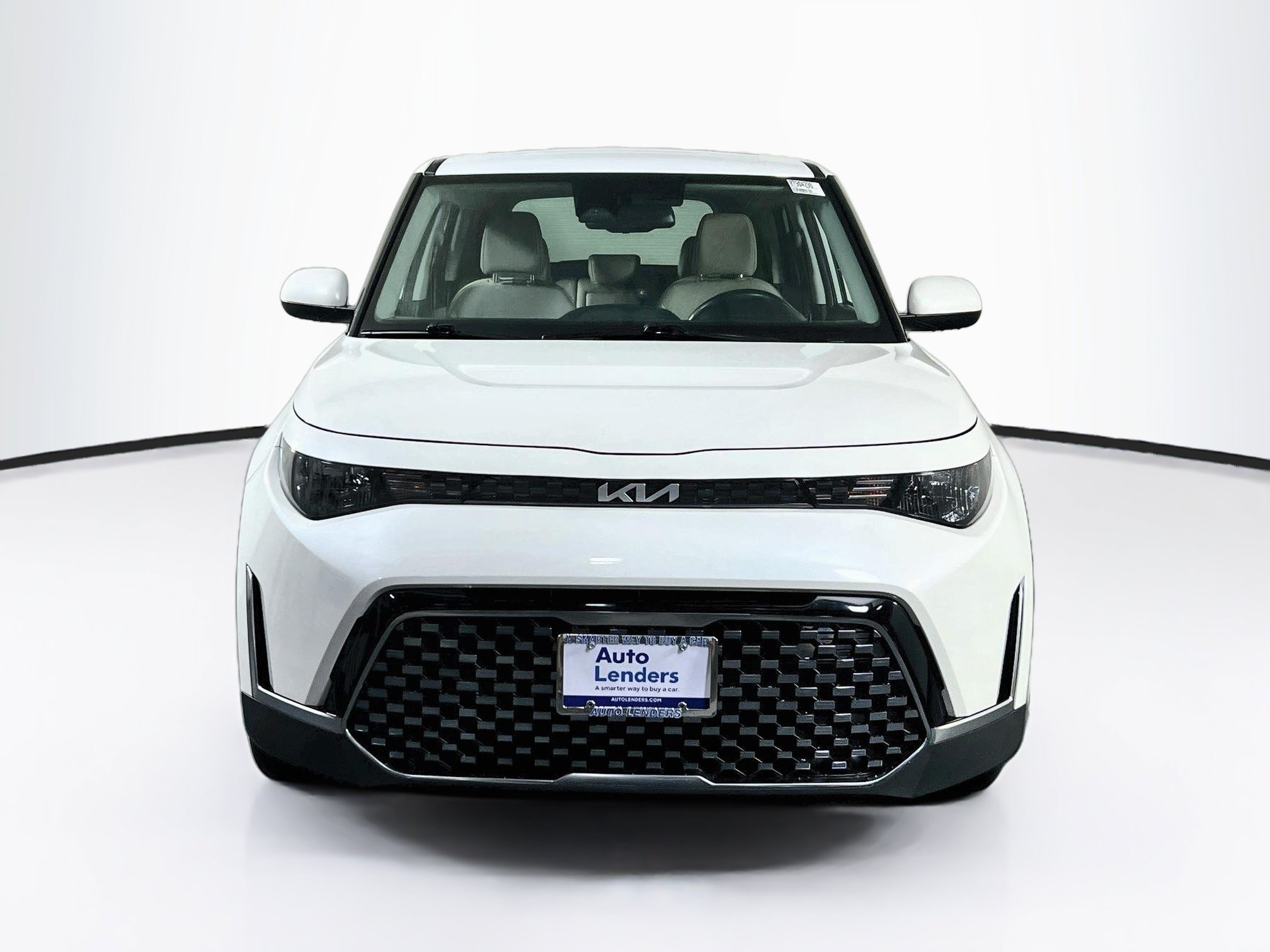 Used 2024 Kia Soul EX FWD image 2
