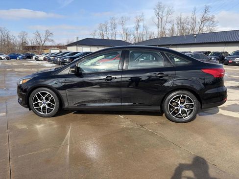 Used 2018 Ford Focus SEL image 8