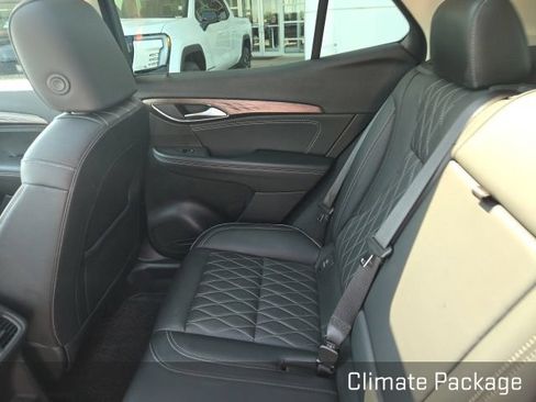 Used 2023 Buick Envision Avenir AWD/4WD image 13