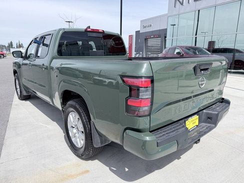 Certified 2023 Nissan Frontier SV w/ Technology Package AWD/4WD image 6