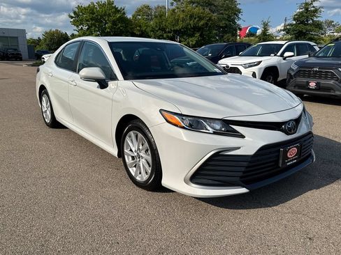 Used 2024 Toyota Camry LE w/ Cold Weather Package AWD/4WD image 9