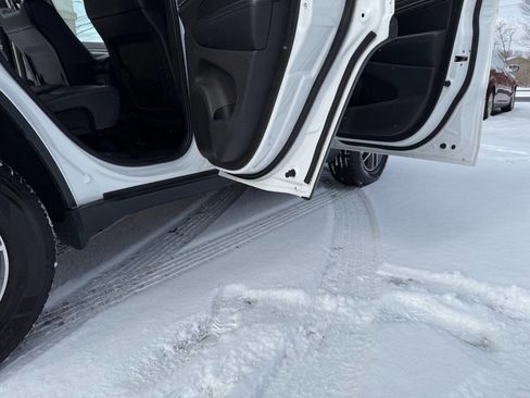 Used 2018 Jeep Grand Cherokee Limited image 9