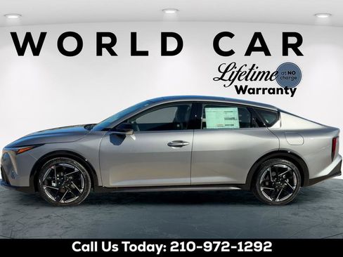 New 2026 Kia K4 GT-Line image 6