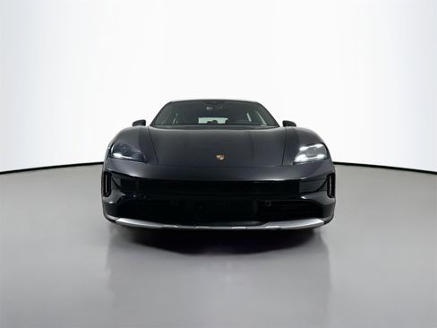 Certified 2025 Porsche Taycan 4S image 6