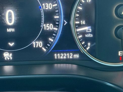 Used 2021 Buick Enclave Avenir w/ Avenir Technology Package FWD image 25