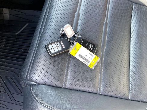 Used 2017 Honda CR-V EX-L image 34