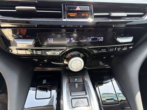 Used 2022 Acura MDX FWD image 34