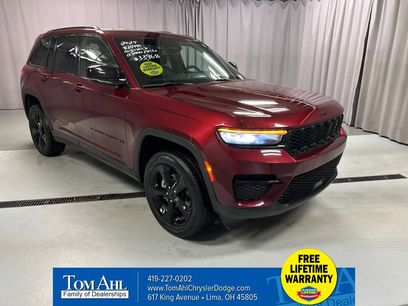Used 2024 Jeep Grand Cherokee Altitude
