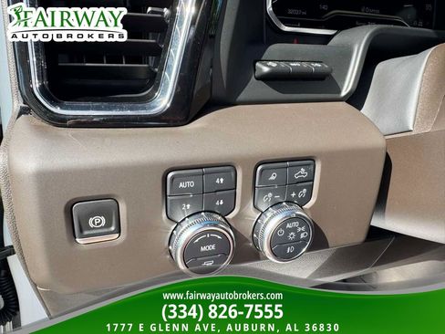 Used 2024 GMC Sierra 1500 Denali w/ Denali Reserve Package AWD/4WD image 17