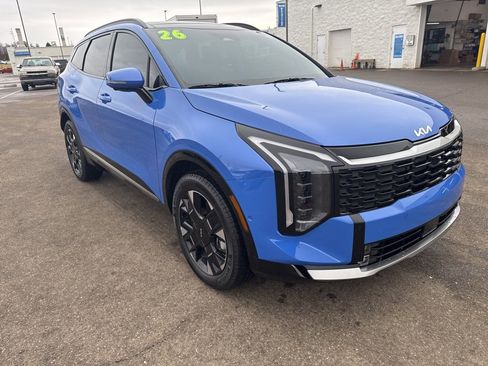 Used 2026 Kia Sportage SX image 2