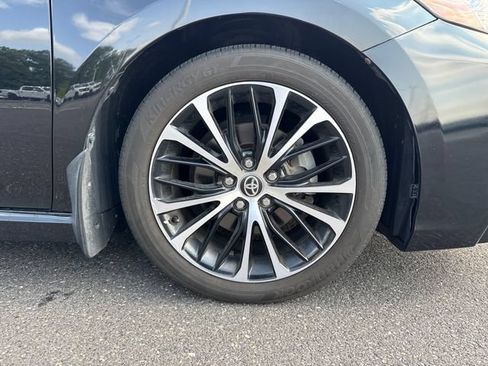 Used 2020 Toyota Camry SE AWD/4WD image 11