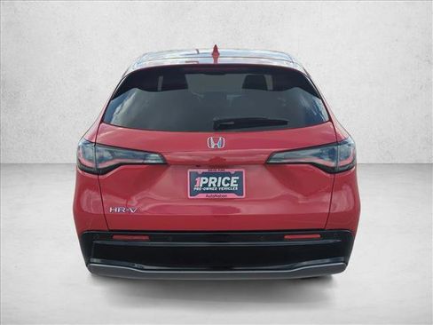Used 2024 Honda HR-V EX-L image 6