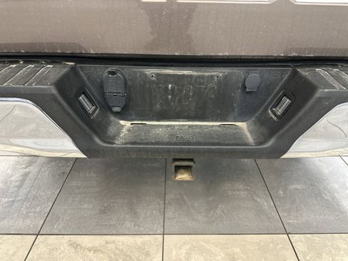 Used 2019 Ford F150 XLT image 6