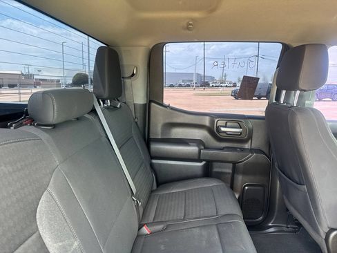 Used 2022 Chevrolet Silverado 1500 Custom RWD image 32