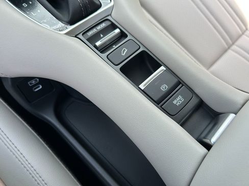 Used 2026 Honda HR-V EX-L image 32