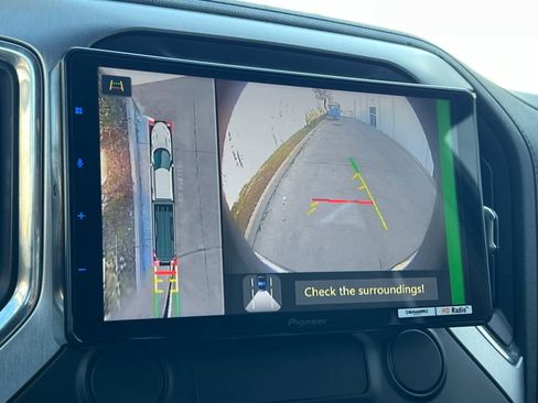 Used 2021 GMC Sierra 1500 SLT w/ SLT Convenience Package image 18