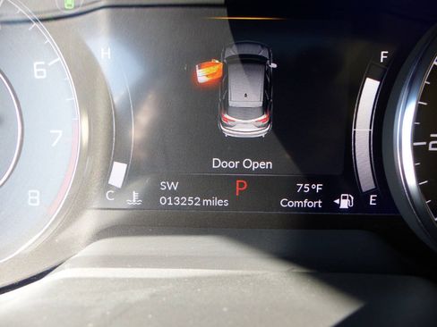 Used 2024 Acura RDX SH-AWD w/ Technology Package image 34